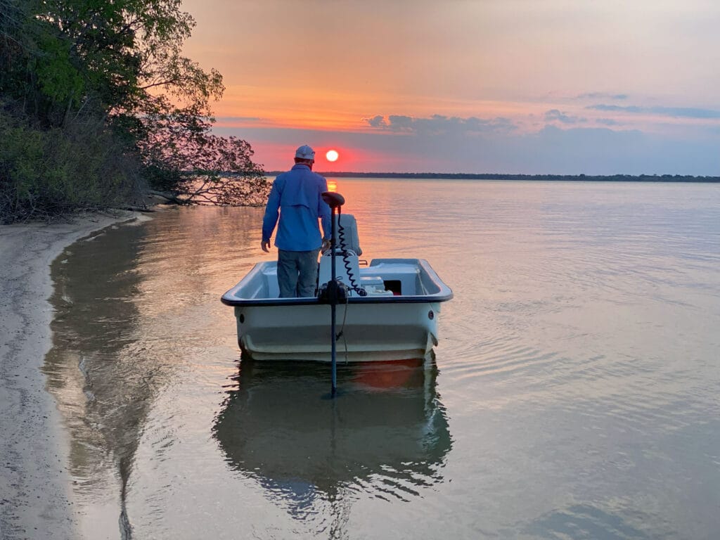 Home 1 golden dorado fly fishing in argentina